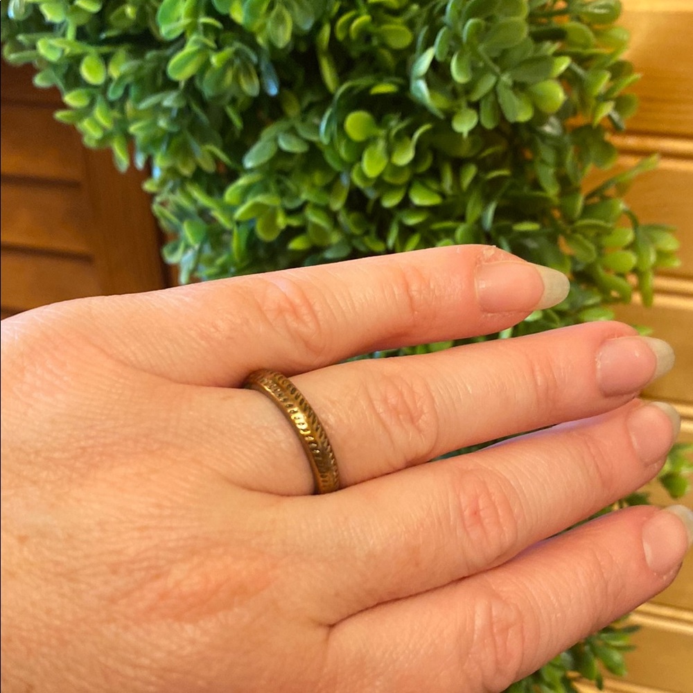 Nickel Copper Etched Band Ring Size 7